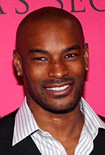 How tall is Tyson Beckford?